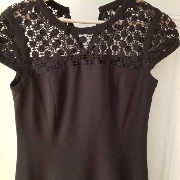 Jessica Little Black Dress. Size 6P - Picture 2 of 14